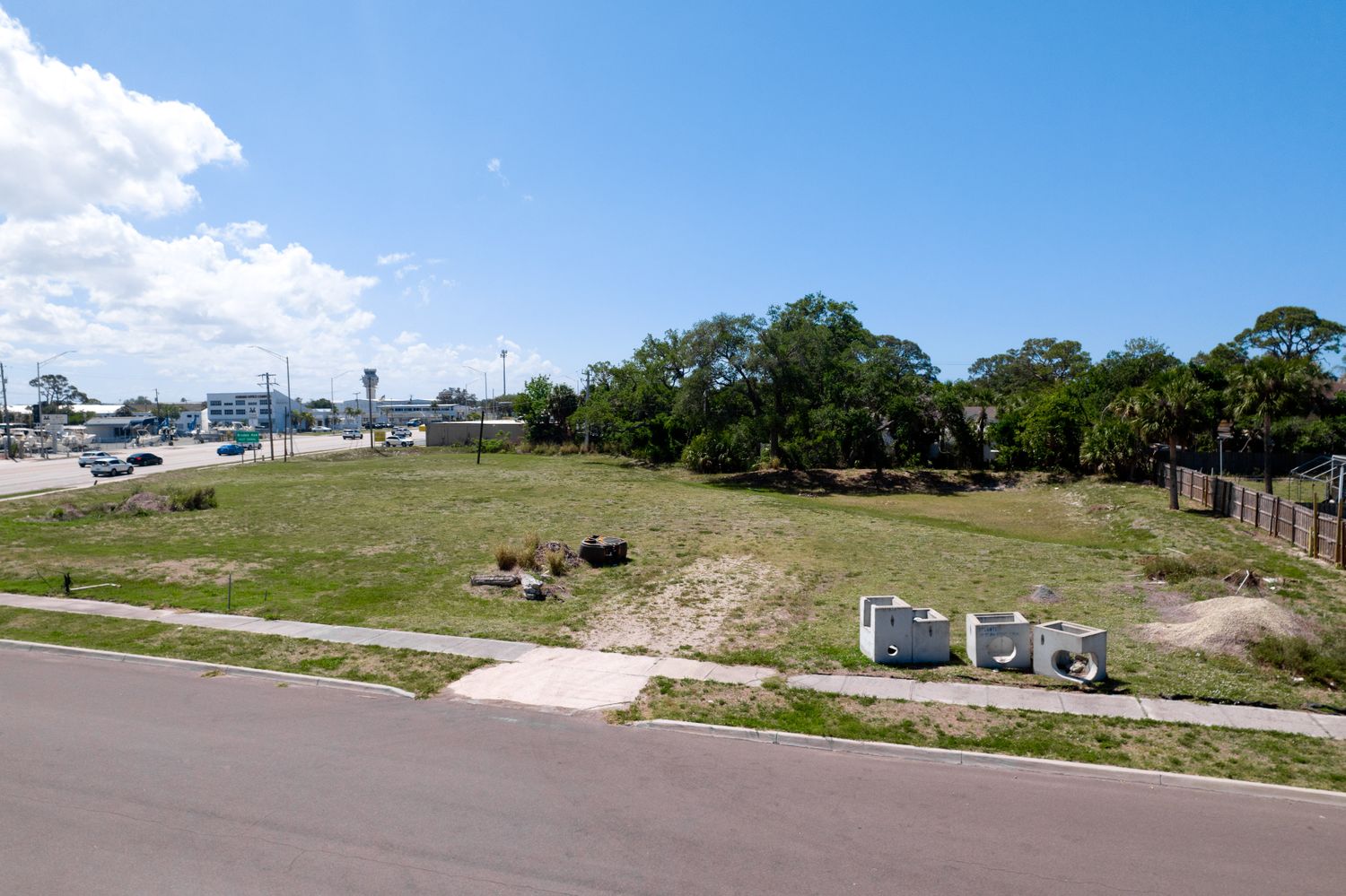 7972 N Tamiami Trail Sarasota FL 34243
