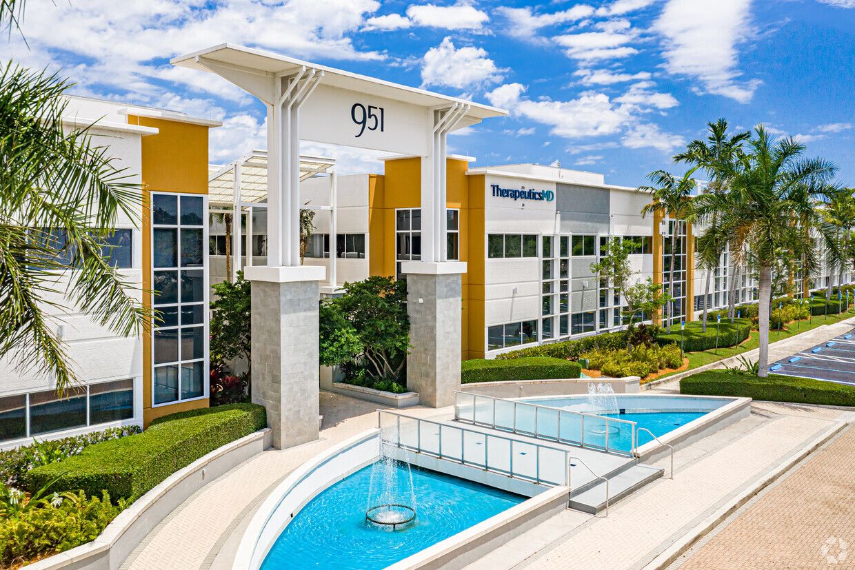 951 Yamato Rd, Boca Raton, FL 33487
