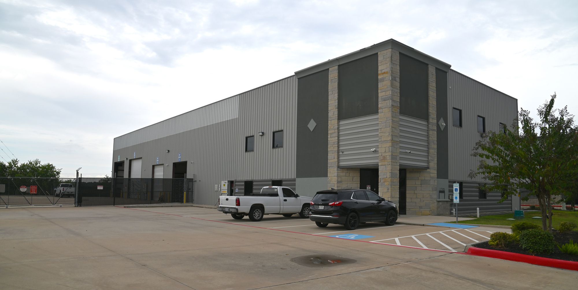 17705 Telge Rd, Cypress, TX 77429