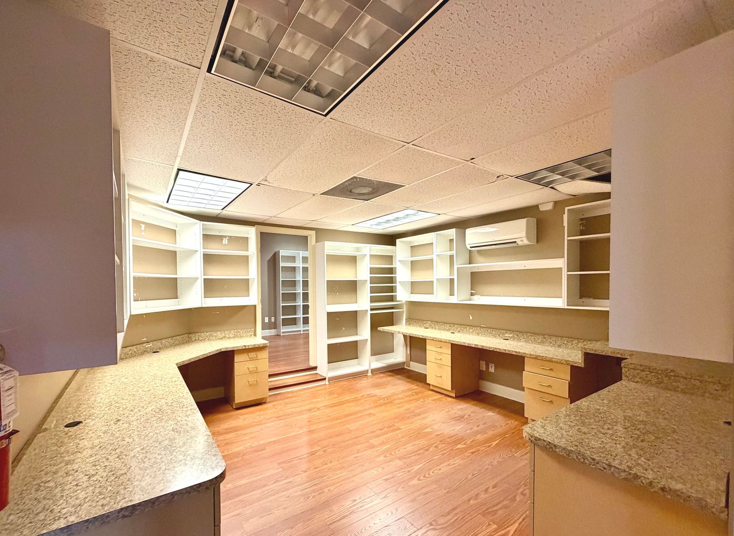 4915 Ehrlich Road Tampa FL 33624
