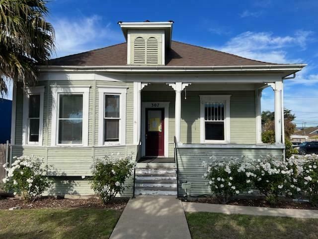 307 E Ocean Ave, Lompoc, CA 93436