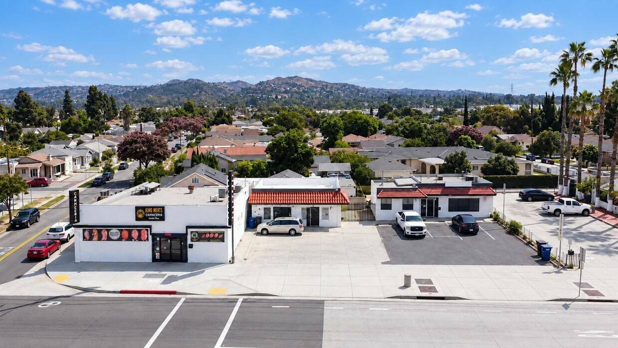 4700 Durfee Ave, Pico Rivera, CA 90600