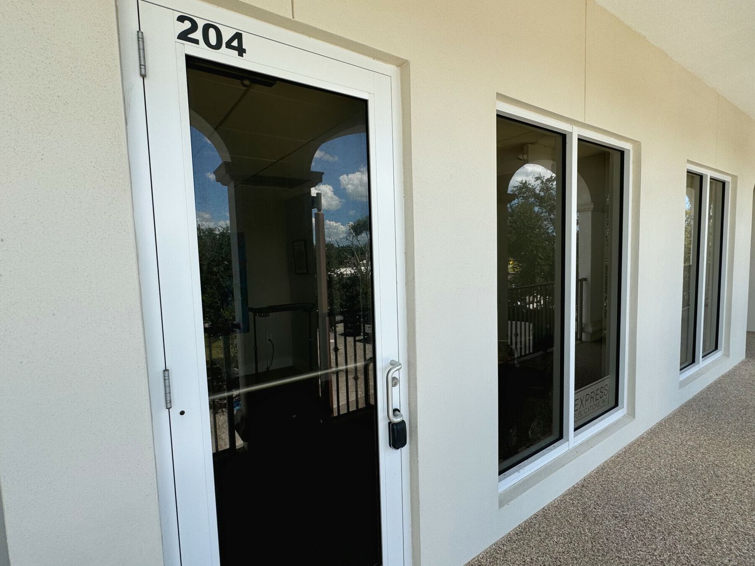 3976 Destination Dr, Suite 204 Osprey FL 34229