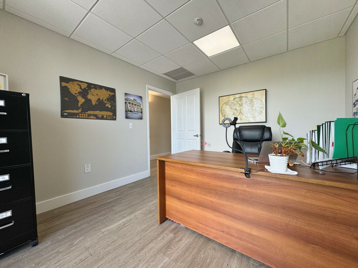 3976 Destination Dr, Suite 204 Osprey FL 34229