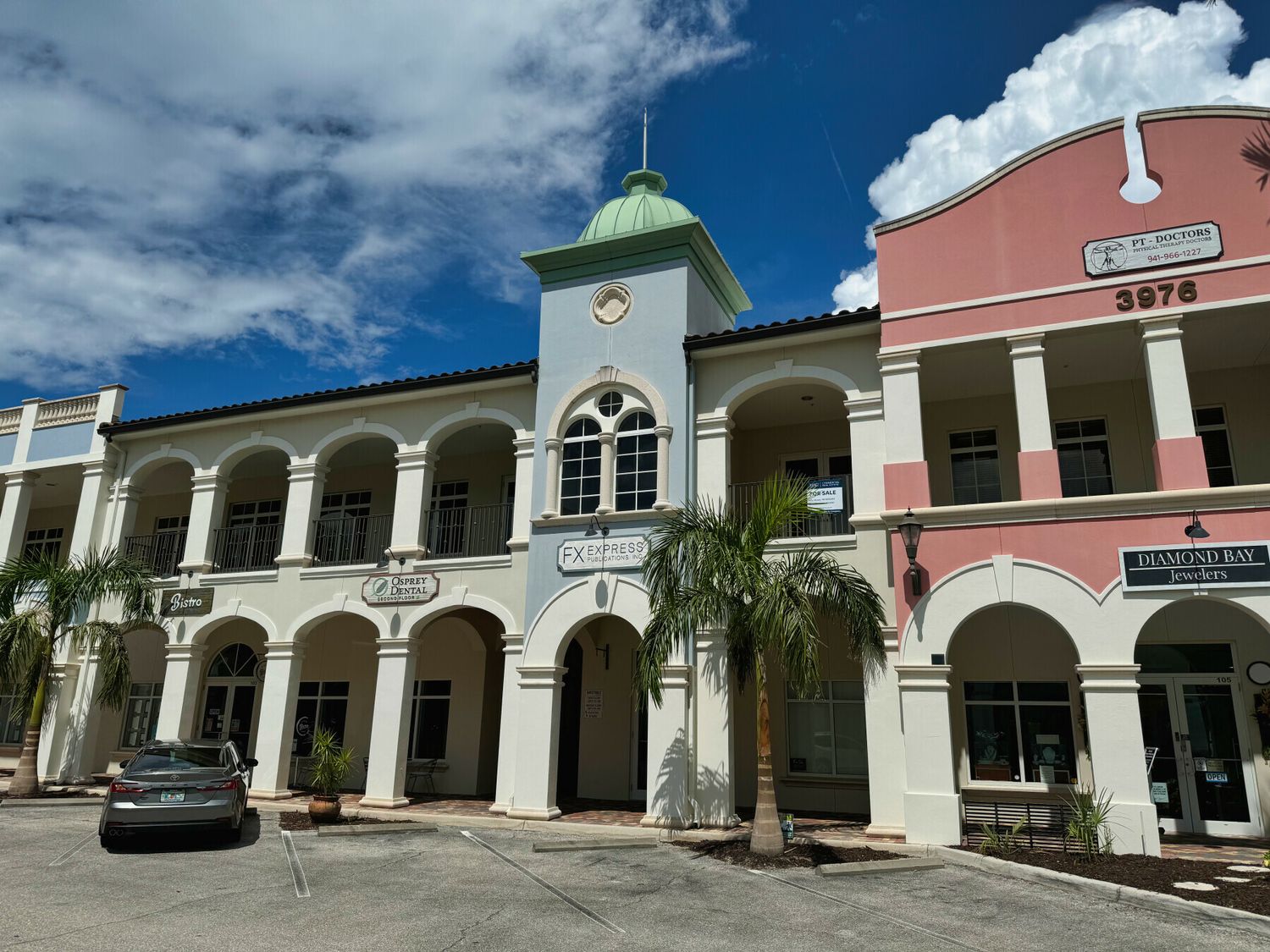 3976 Destination Dr, Suite 204 Osprey FL 34229