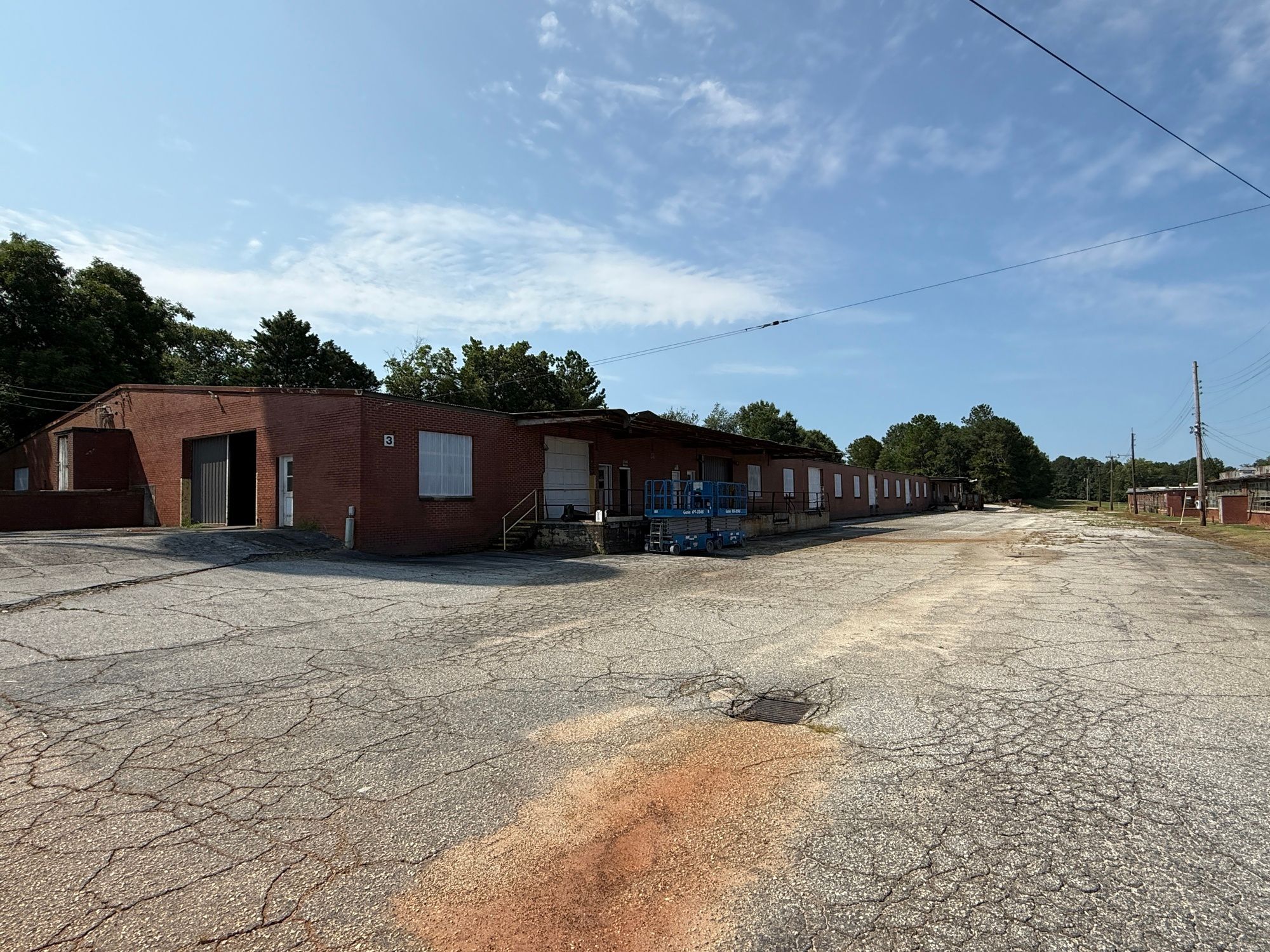 1902 Edgefield St, Greenwood, SC 29646