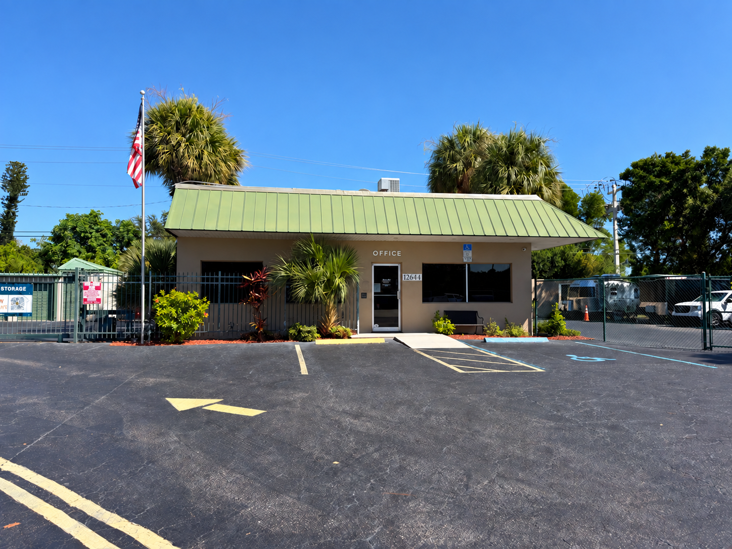12644 Palm Beach Blvd, Fort Myers, FL 33905