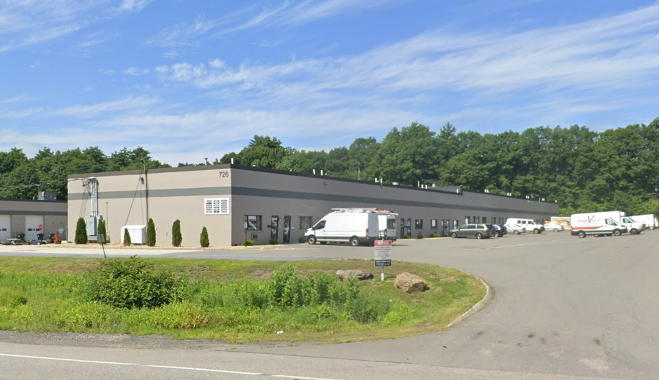 726 E Industrial Park Dr,Unit 3, Manchester, NH 03109
