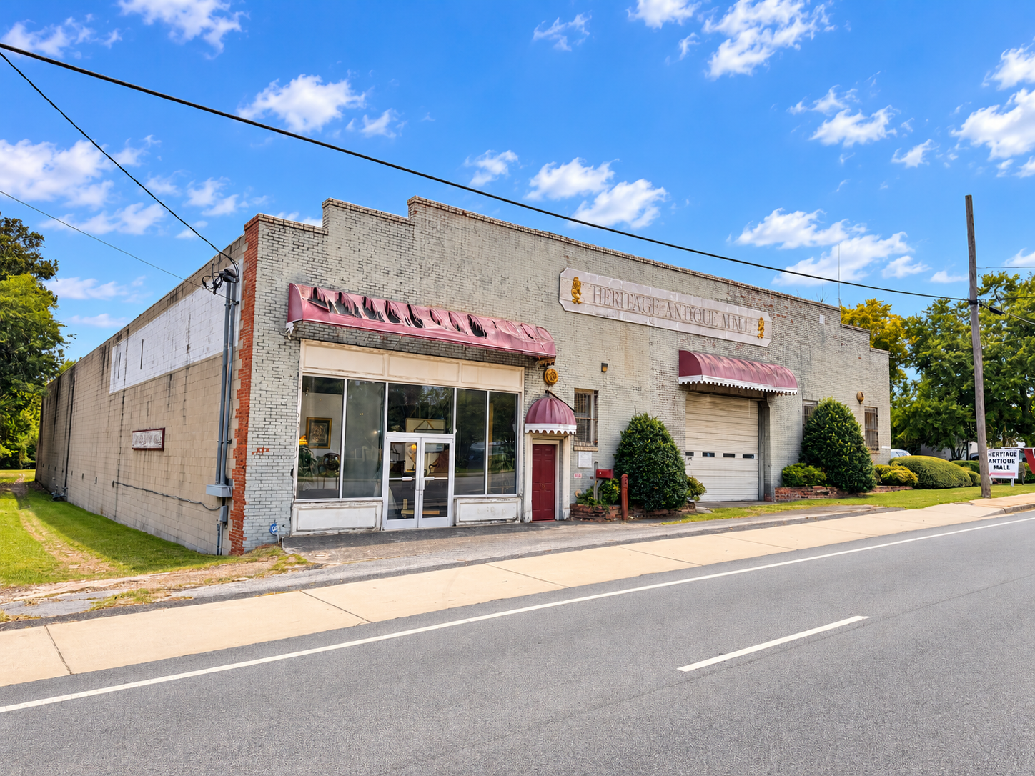 113 E Dekalb St, Camden, SC 29020