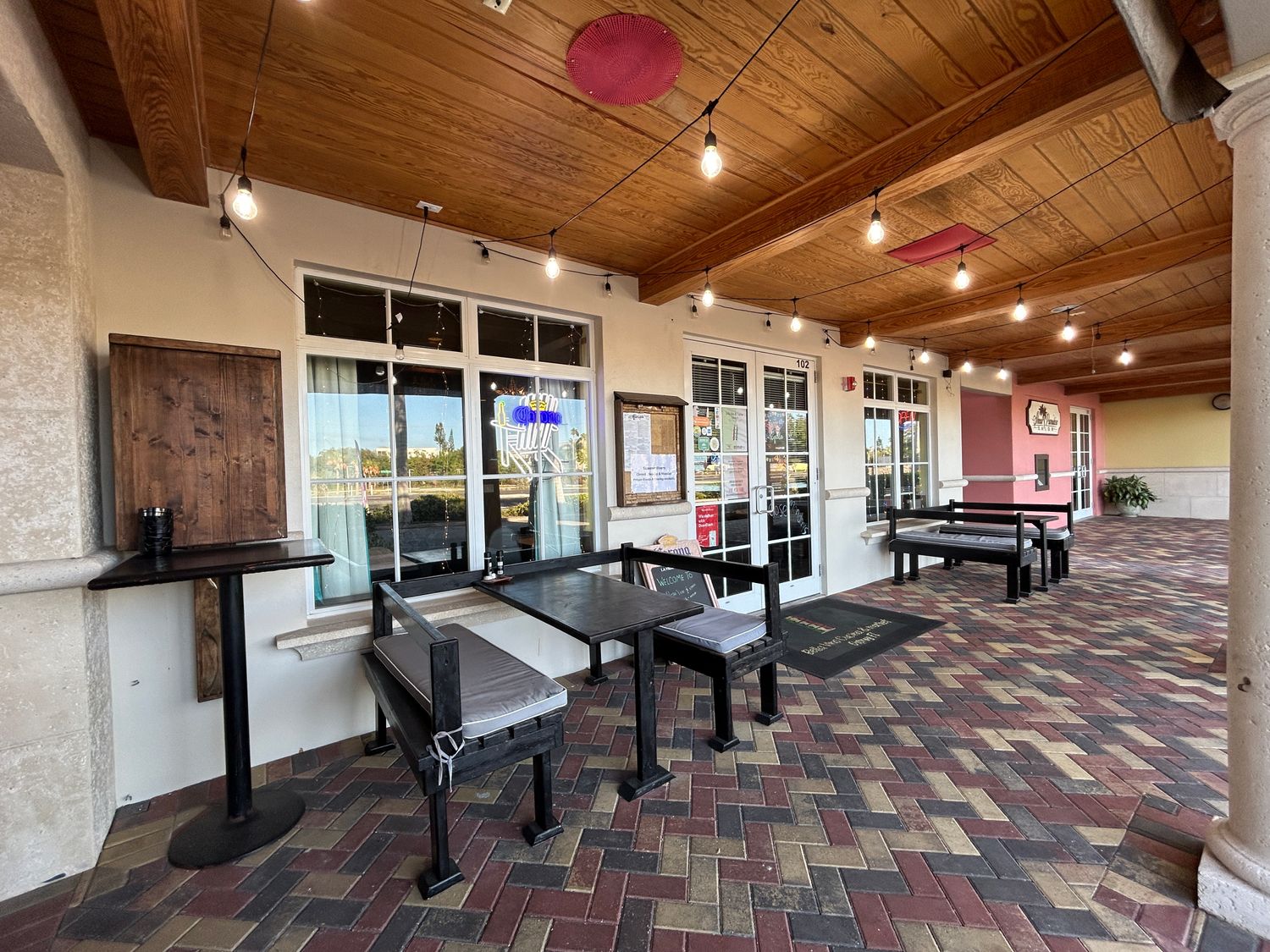 3983 Destination Dr, Suite 102-202 Osprey FL 34229