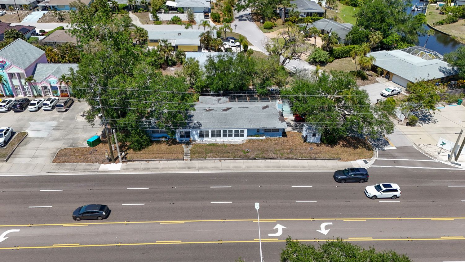 2455 Bee Ridge Road Sarasota FL 34239