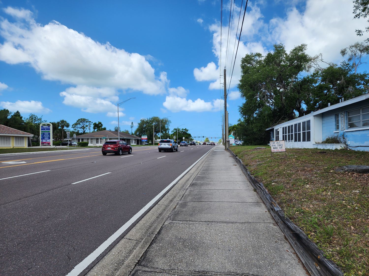 2455 Bee Ridge Road Sarasota FL 34239