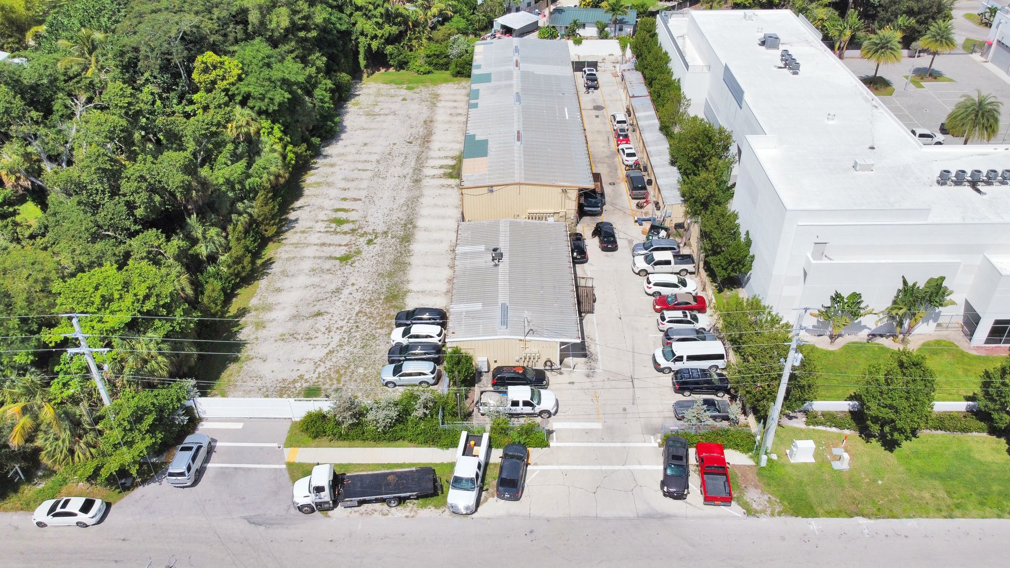 3047 Terrace Ave, Naples, FL 34104