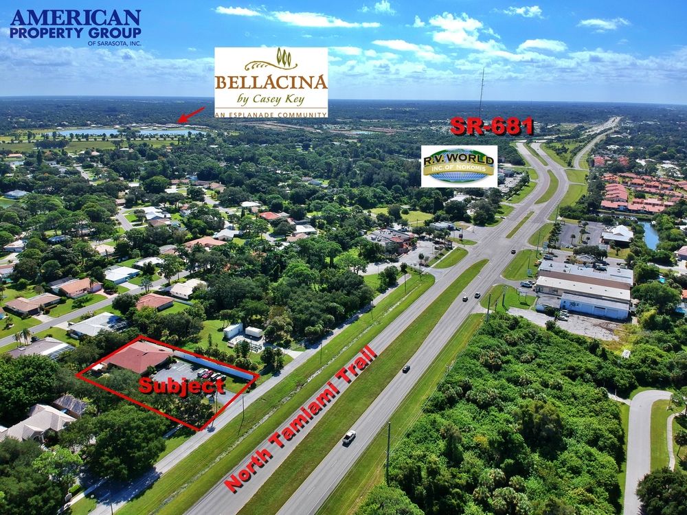 2420 Tamiami N Trl, Nokomis, FL 34275-3421