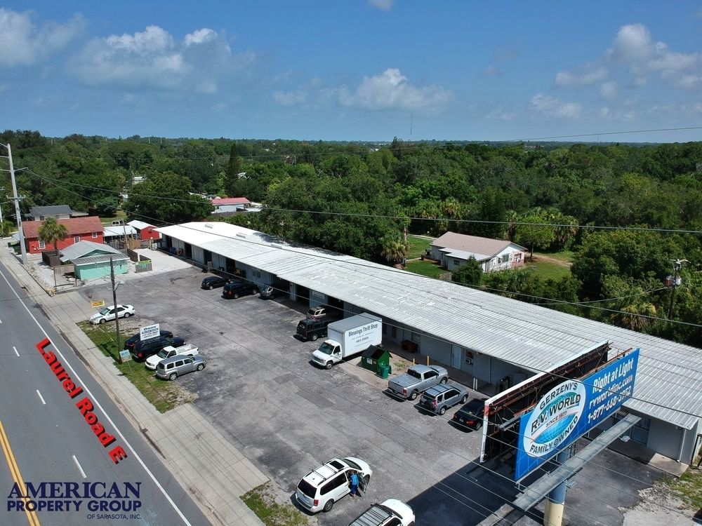 401 Laurel Rd, Nokomis, FL 34275