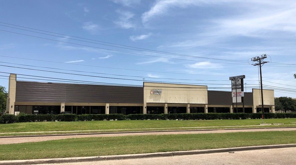 4740 Dacoma St, Houston, TX 77092