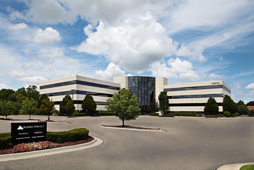 39500 High Pointe Blvd, Novi, MI 48375