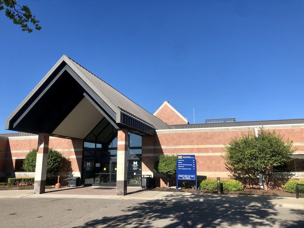 19900 Haggerty Rd, Livonia, MI 48152