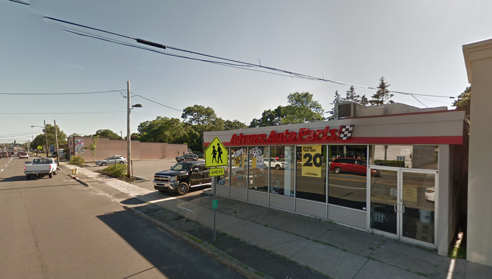 282 Medford Ave, Patchogue, NY 11772
