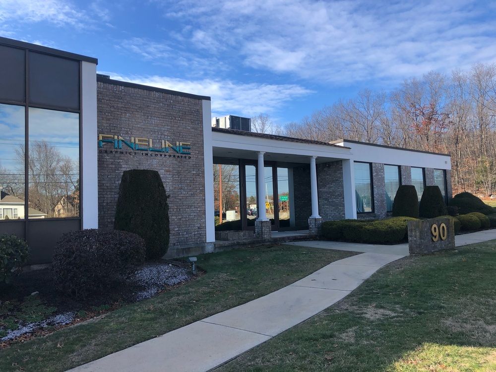 90 Douglas Pike, Smithfield, RI 02917