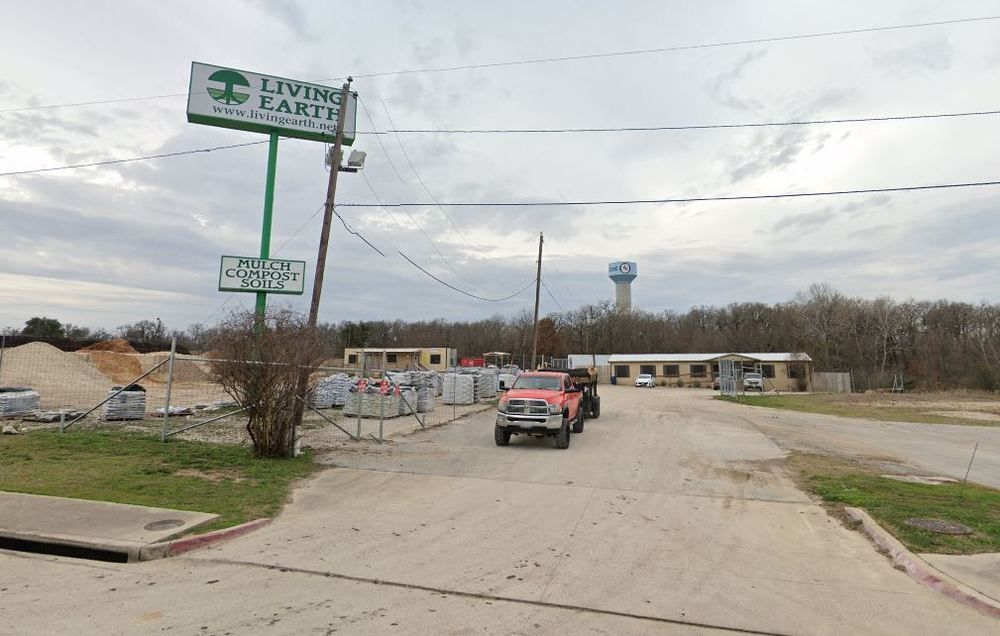 9001 Jacksboro Hwy, Fort Worth, TX 76135