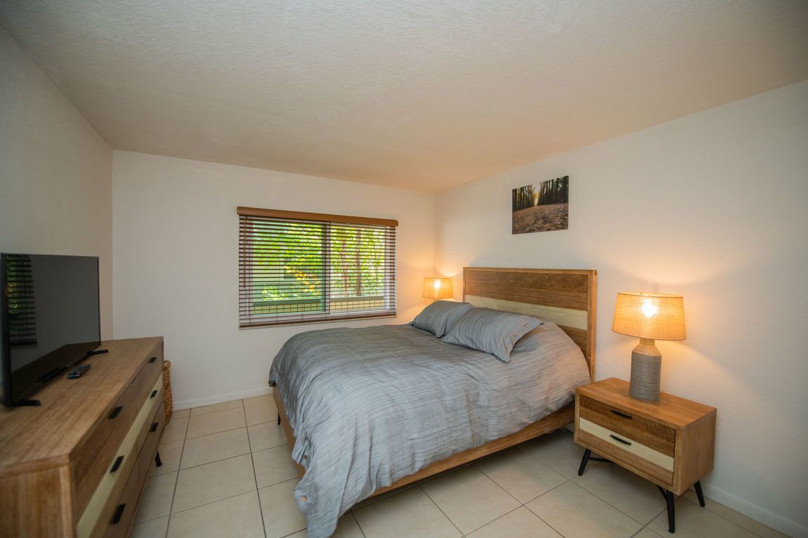 2595 Tamiami Trail Port Charlotte FL 33952