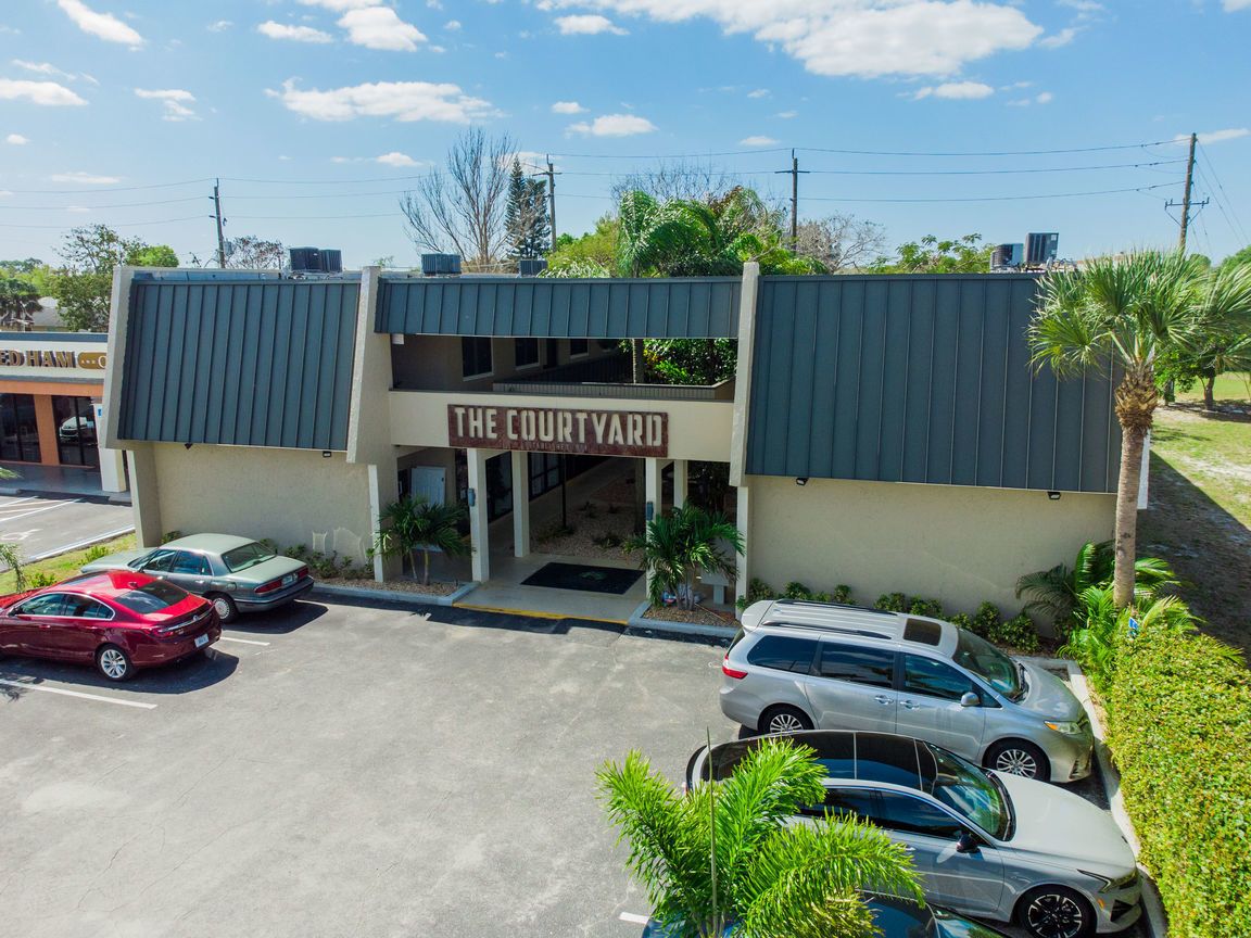 2595 Tamiami Trail Port Charlotte FL 33952