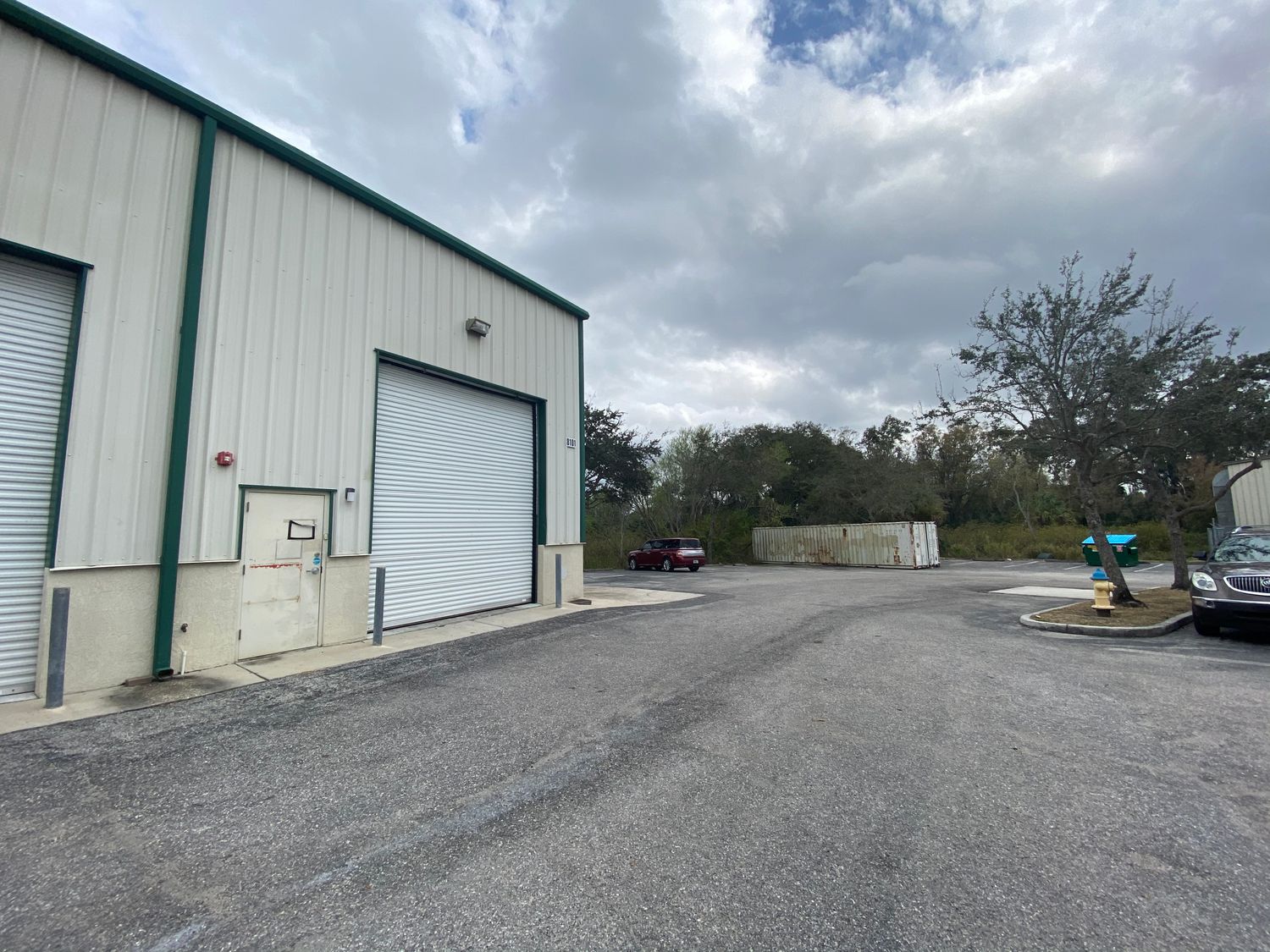 8103 - 8109 25th Court East Sarasota FL 34243