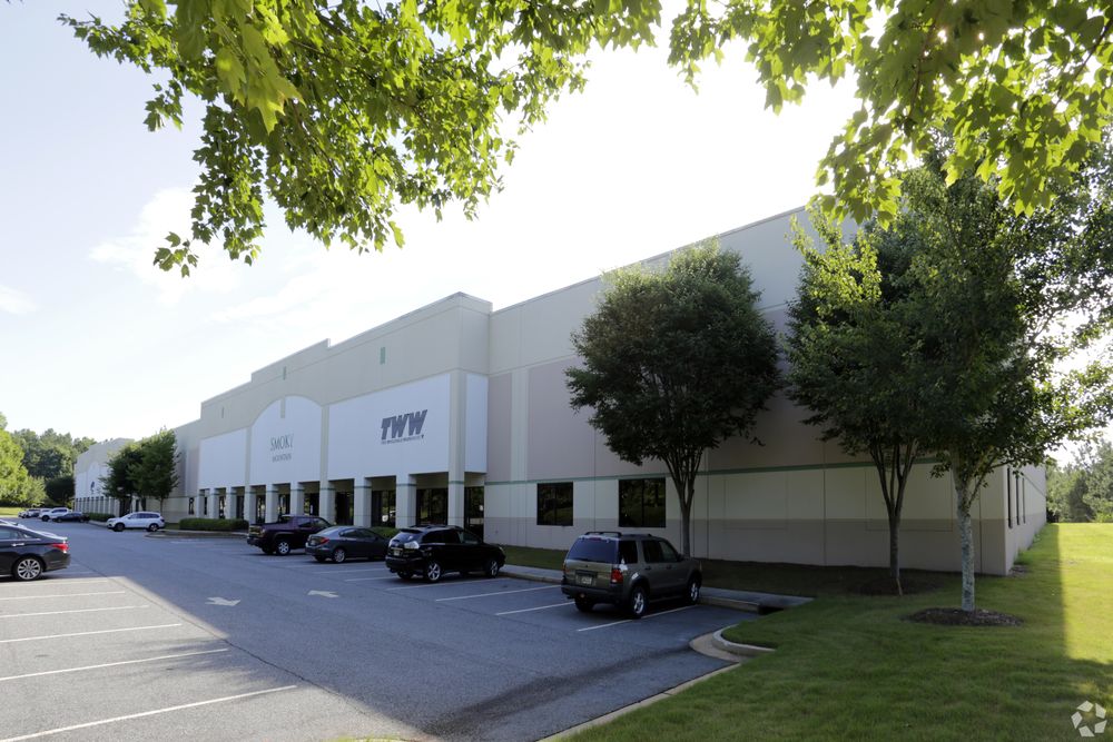 2021 Cedars Rd, Lawrenceville, GA 30043