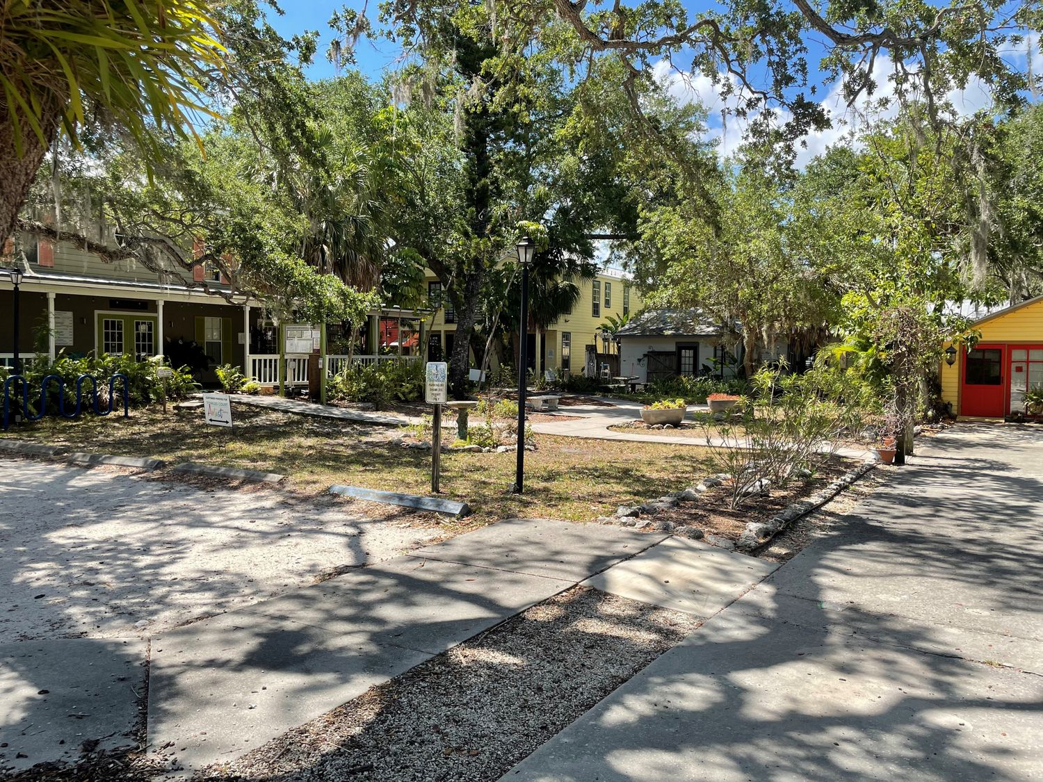 1920 Adams Lane Sarasota FL 34236