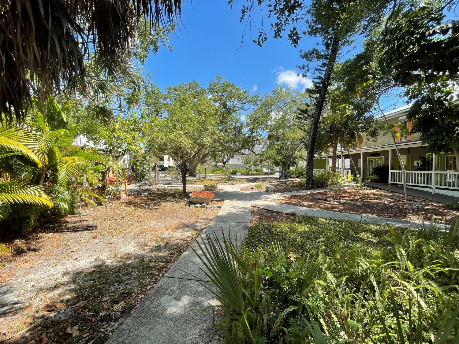 1920 Adams Lane Sarasota FL 34236