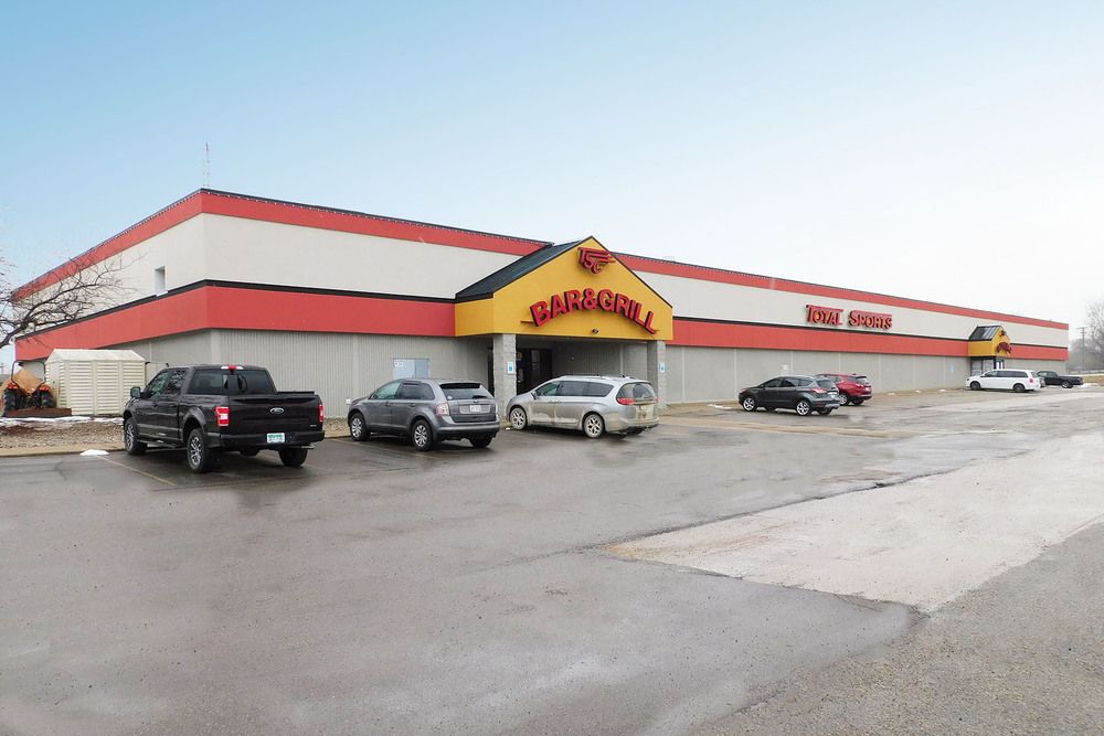 40501 Production Dr, Harrison Township, MI 48045