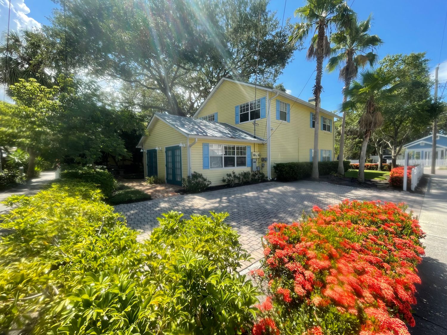 1901, 1905 & 1909 Morrill Street Sarasota FL 34236