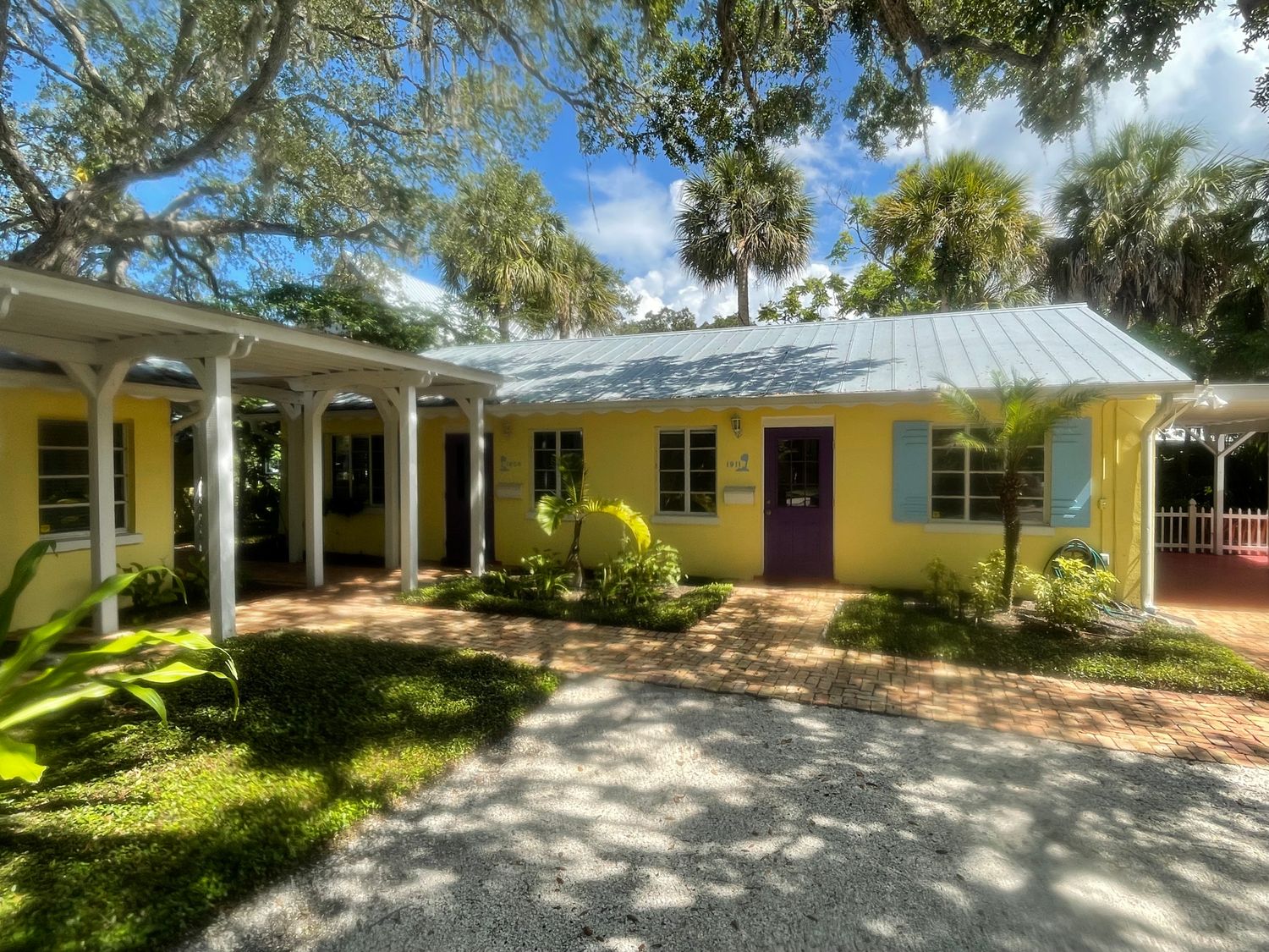1901, 1905 & 1909 Morrill Street Sarasota FL 34236