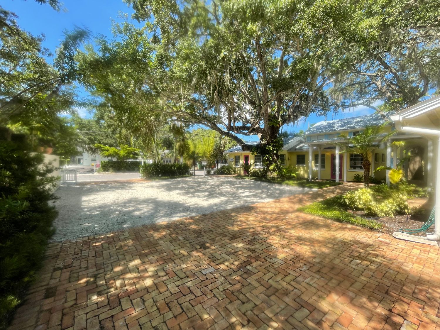 1901, 1905 & 1909 Morrill Street Sarasota FL 34236