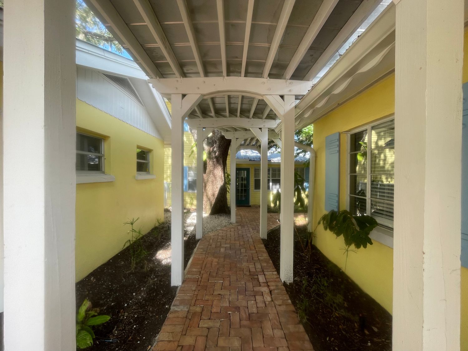 1901, 1905 & 1909 Morrill Street Sarasota FL 34236